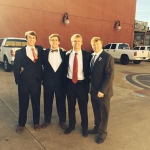 Meet your Posher, Cameron